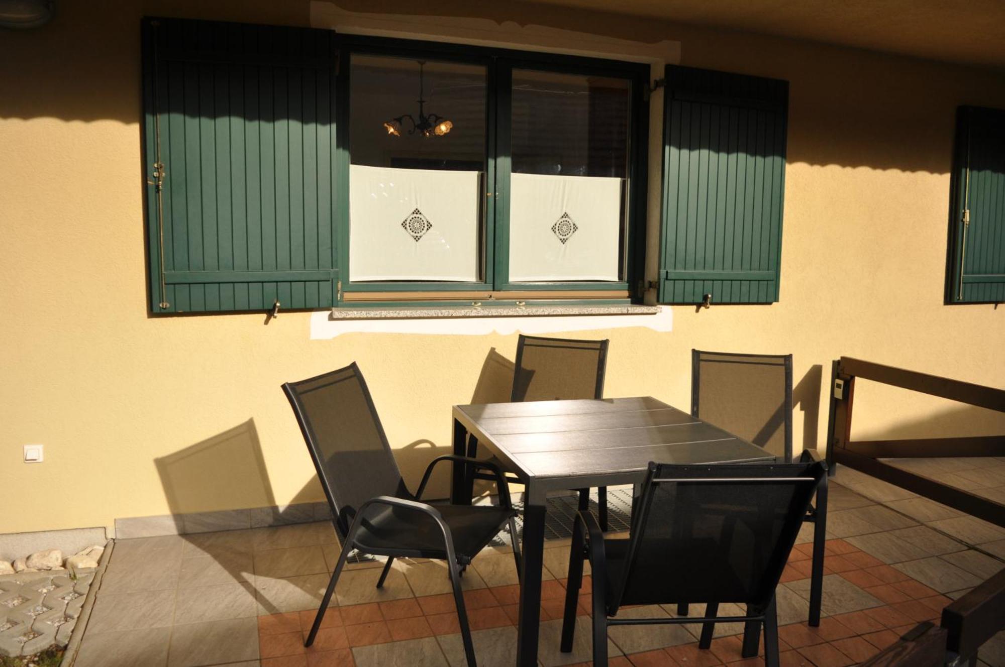 Apartment Mojstrovka With Terrace In City Center Kranjska Gora Exterior photo