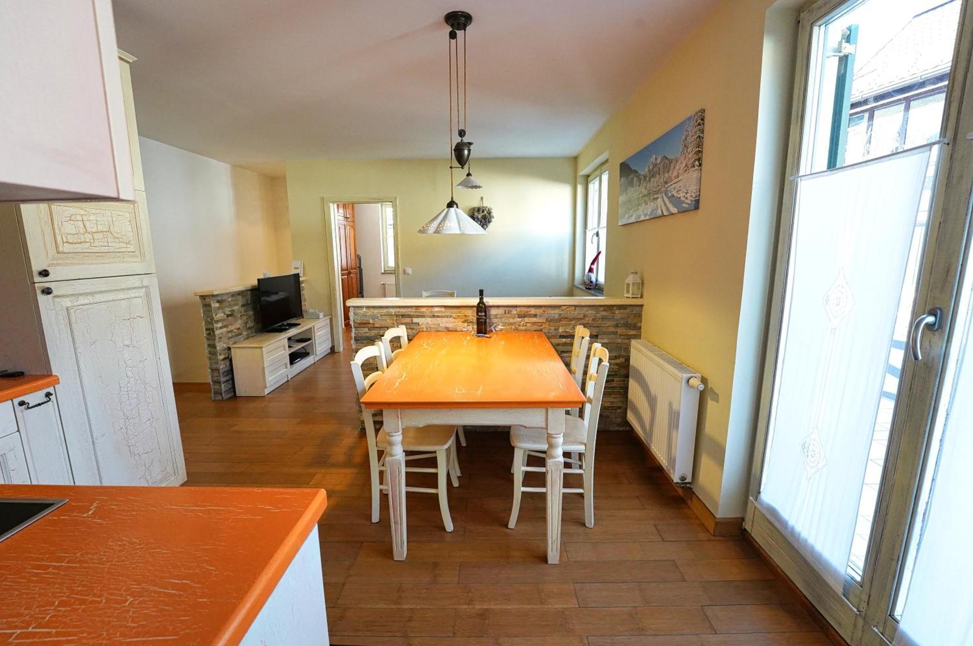 Apartment Mojstrovka With Terrace In City Center Kranjska Gora Exterior photo