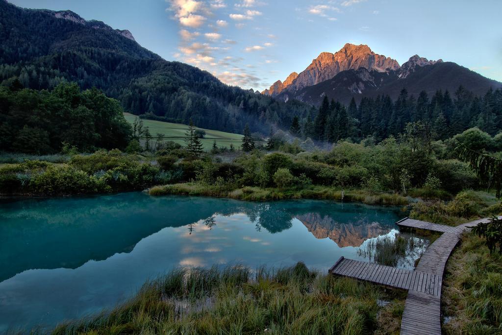 Apartment Mojstrovka With Terrace In City Center Kranjska Gora Room photo